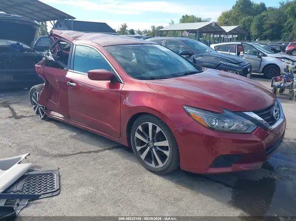 1N4AL3AP7GC271368 — 2016 Nissan Altima, Задняя часть (Rear), фото до ремонта