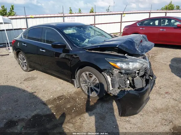 1N4BL3AP2GC237858 — 2016 Nissan Altima, Передняя часть (Front End), фото до ремонта