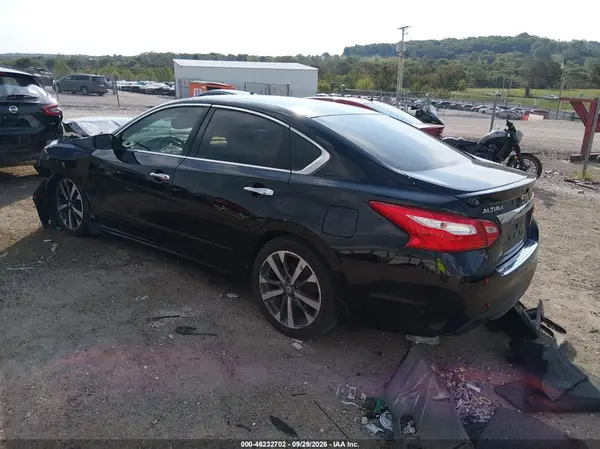 1N4BL3AP2GC237858 — 2016 Nissan Altima, фото 3 с аукциона IAAI, Передняя часть