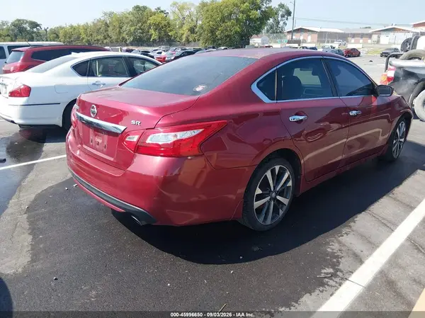 1N4AL3APXHC475504 — 2017 Nissan Altima, фото 4 с аукциона IAAI 10.10.2026, Естественный износ