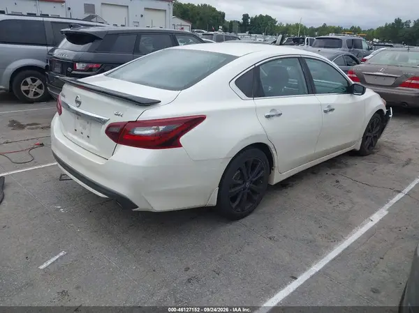 1N4AL3AP3HC178073 — 2017 Nissan Altima, фото 4 с аукциона IAAI, Передняя часть