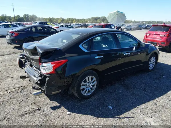 1N4AL3AP5HC238399 — 2017 Nissan Altima, фото 4 с аукциона IAAI 13.10.2026, Задняя часть