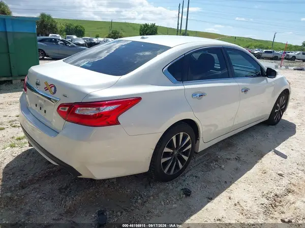 1N4AL3AP9HC169166 — 2017 Nissan Altima, фото 4 с аукциона IAAI 14.10.2026, Повреждение двигателя