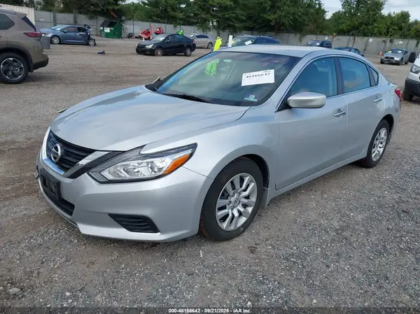 1N4AL3APXHC472778 — 2017 Nissan Altima, фото 2 с аукциона IAAI 06.10.2026, Передняя часть справа