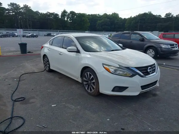 1N4AL3AP4HC154283 — 2017 Nissan Altima, Естественный износ (Normal Wear & Tear), фото до ремонта