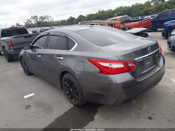 1N4AL3AP5HC202812 — 2017 Nissan Altima, фото 3 с аукциона IAAI, Передняя часть