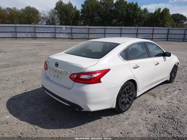 1N4AL3AP8HC477140 — 2017 Nissan Altima, фото 4 с аукциона IAAI, Передняя часть