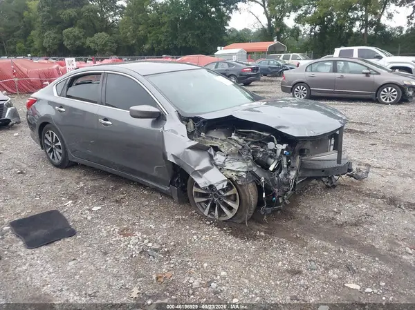 1N4AL3AP1HC266331 — 2017 Nissan Altima, Передняя часть (Front End), фото до ремонта