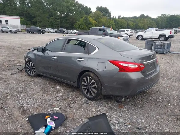 1N4AL3AP1HC266331 — 2017 Nissan Altima, фото 3 с аукциона IAAI, Передняя часть
