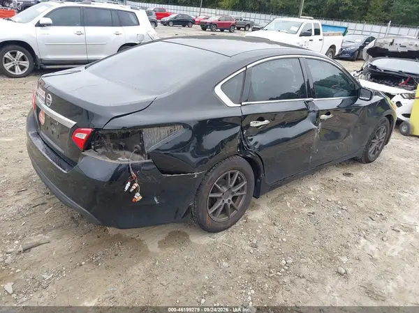 1N4AL3AP8HC147658 — 2017 Nissan Altima, фото 4 с аукциона IAAI, Правый бок