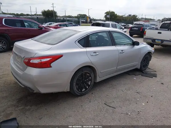 1N4AL3AP5HC226706 — 2017 Nissan Altima, фото 4 с аукциона IAAI, Передняя часть