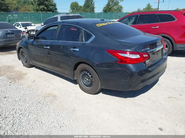1N4AL3AP6HC279205 — 2017 Nissan Altima, фото 3 с аукциона IAAI, Передняя часть справа