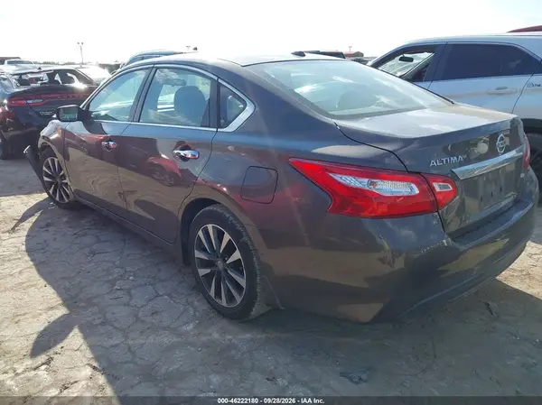 1N4AL3AP4HC169401 — 2017 Nissan Altima, фото 3 с аукциона IAAI, Передняя часть