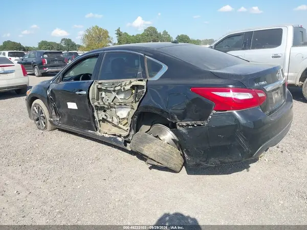 1N4AL3AP6HC113816 — 2017 Nissan Altima, фото 3 с аукциона IAAI, Левый бок