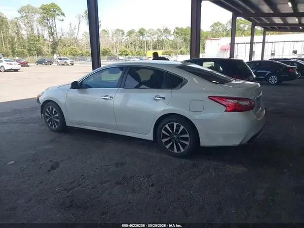 1N4AL3AP3HC160432 — 2017 Nissan Altima, фото 3 с аукциона IAAI, Передняя часть