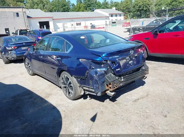 1N4AL3AP1JC105063 — 2018 Nissan Altima, фото 3 с аукциона IAAI, Задняя часть