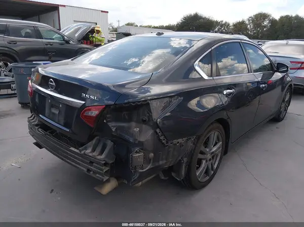 1N4BL3AP8JC197535 — 2018 Nissan Altima, фото 4 с аукциона IAAI 09.10.2026, Задняя часть