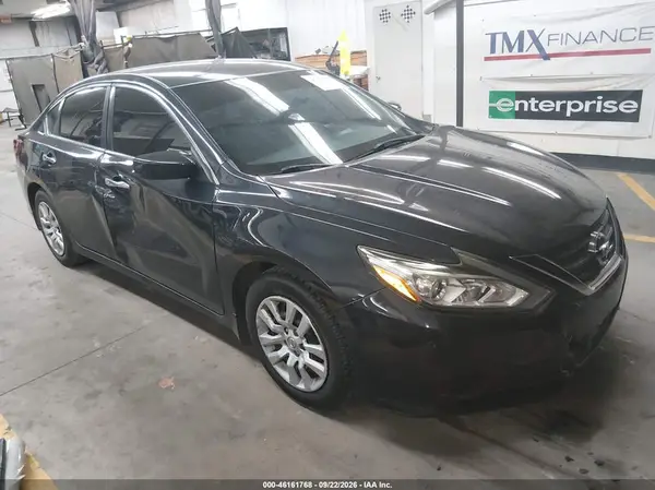 1N4AL3AP5JC470698 — 2018 Nissan Altima, Правый бок (Right Side), фото до ремонта