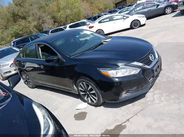 1N4AL3AP1JC263807 — 2018 Nissan Altima, Естественный износ (Normal Wear & Tear), фото до ремонта