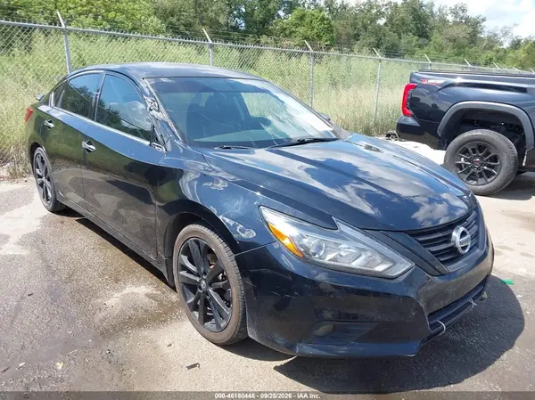 1N4AL3AP7JC298951 — 2018 Nissan Altima, Правый бок (Right Side), фото до ремонта