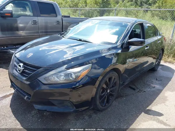 1N4AL3AP7JC298951 — 2018 Nissan Altima, фото 2 с аукциона IAAI, Правый бок