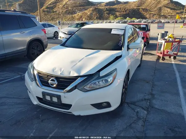 1N4AL3AP2JC266232 — 2018 Nissan Altima, фото 2 с аукциона IAAI, Задняя часть