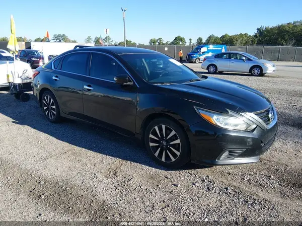 1N4AL3AP4JC178296 — 2018 Nissan Altima, Естественный износ (Normal Wear & Tear), фото до ремонта