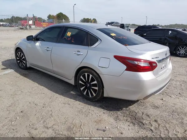 1N4AL3AP9JC222289 — 2018 Nissan Altima, фото 3 с аукциона IAAI, Передняя часть