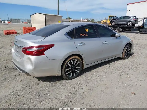 1N4AL3AP9JC222289 — 2018 Nissan Altima, фото 4 с аукциона IAAI, Передняя часть