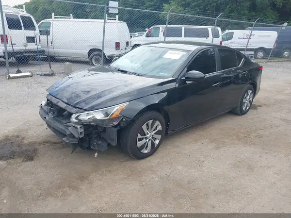 1N4BL4BV0KC252967 — 2019 Nissan Altima, фото 2 с аукциона IAAI 13.10.2026, Передняя часть