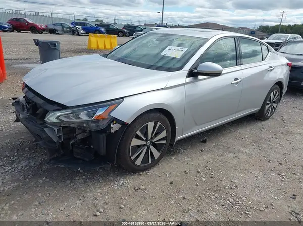 1N4BL4DW5KC154720 — 2019 Nissan Altima, фото 2 с аукциона IAAI 02.10.2026, Передняя часть справа