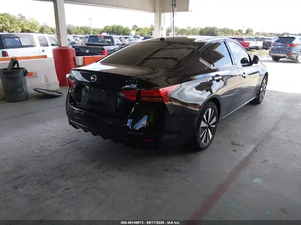 1N4BL4DV4KC147670 — 2019 Nissan Altima, фото 4 с аукциона IAAI 14.10.2026, Левый бок