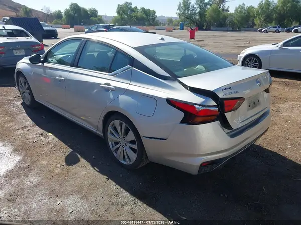 1N4BL4CV6KC128992 — 2019 Nissan Altima, фото 3 с аукциона IAAI, Задняя часть