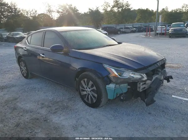 1N4BL4BV3KC227576 — 2019 Nissan Altima, Передняя часть (Front End), фото до ремонта
