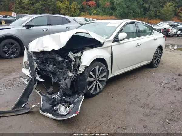 1N4BL4FW4KC175393 — 2019 Nissan Altima, фото 2 с аукциона IAAI, Передняя часть