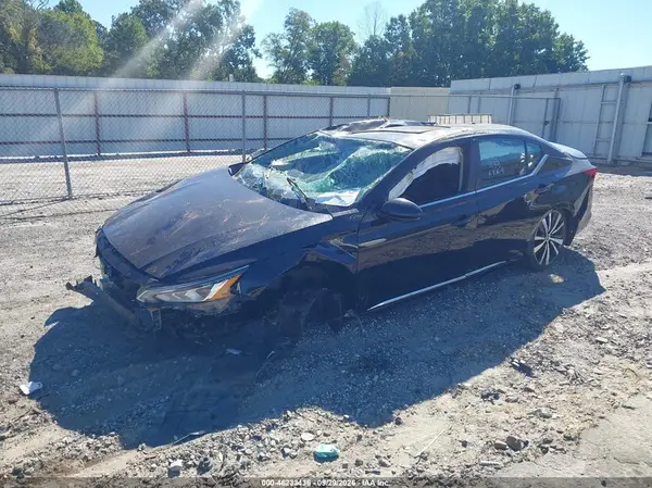 1N4BL4CV9KC125133 — 2019 Nissan Altima, фото 2 с аукциона IAAI, Повреждения со всех сторон