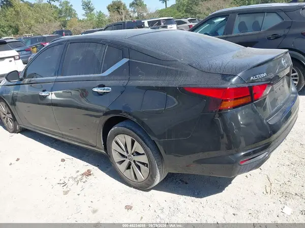 1N4BL4EV7KC258289 — 2019 Nissan Altima, фото 3 с аукциона IAAI, Правый бок