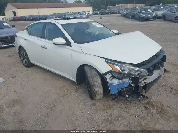 1N4BL4DV9LC182593 — 2020 Nissan Altima, Передняя часть (Front End), фото до ремонта