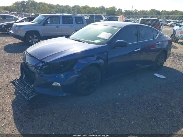 1N4BL4BV5LC258135 — 2020 Nissan Altima, фото 2 с аукциона IAAI 13.10.2026, Передняя часть