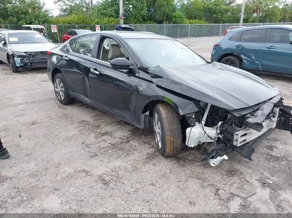 1N4BL4BVXLC271110 — 2020 Nissan Altima, Повреждения со всех сторон (All Over), фото до ремонта