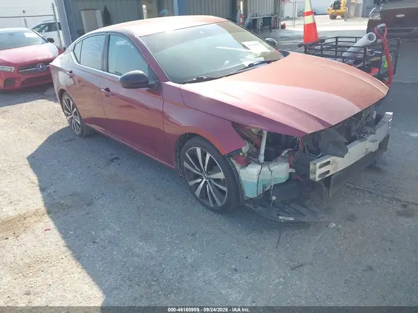 1N4BL4CV0LN321743 — 2020 Nissan Altima, Передняя часть (Front End), фото до ремонта