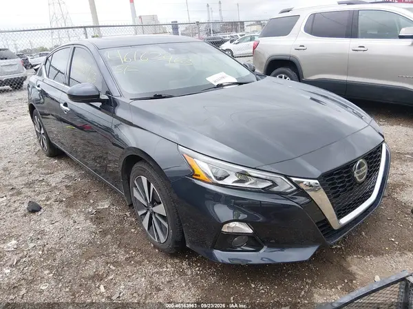 1N4BL4DV7LC285785 — 2020 Nissan Altima, Задняя часть (Rear), фото до ремонта