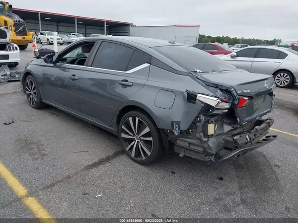 1N4BL4CV6LC126628 — 2020 Nissan Altima, фото 3 с аукциона IAAI, Задняя часть