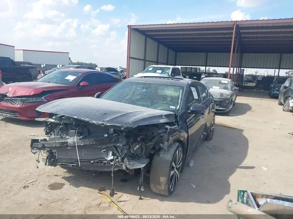 1N4BL4FV5LN300351 — 2020 Nissan Altima, фото 2 с аукциона IAAI, Биологическая или химическая опасность