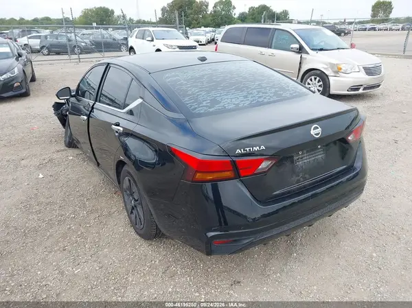 1N4BL4BV2LN306839 — 2020 Nissan Altima, фото 3 с аукциона IAAI, Передняя часть слева