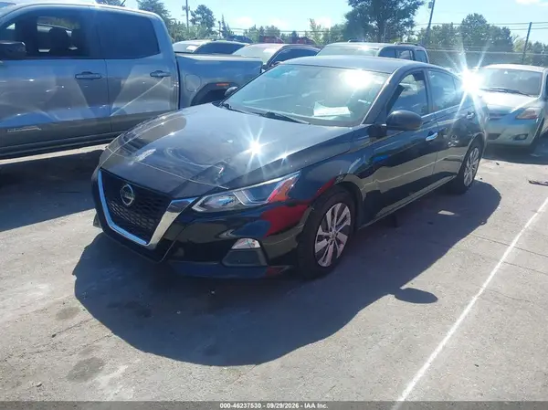 1N4BL4BV3LN313881 — 2020 Nissan Altima, фото 2 с аукциона IAAI, Задняя часть