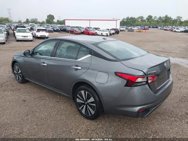 1N4BL4DW5MN420289 — 2021 Nissan Altima, фото 3 с аукциона IAAI 06.10.2026, Естественный износ