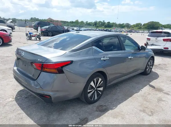 1N4BL4DV8MN389109 — 2021 Nissan Altima, фото 4 с аукциона IAAI 14.10.2026, Передняя часть