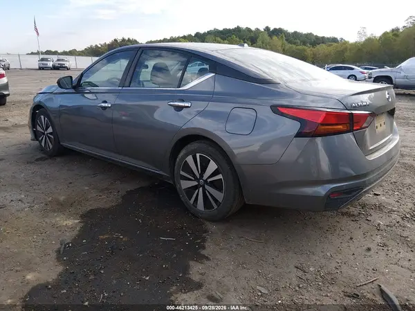 1N4BL4DV4MN306727 — 2021 Nissan Altima, фото 3 с аукциона IAAI, Передняя часть
