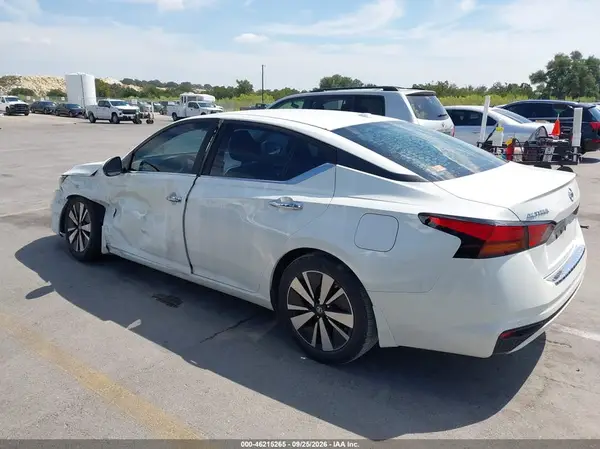 1N4BL4DV4MN410652 — 2021 Nissan Altima, фото 3 с аукциона IAAI, Левый бок